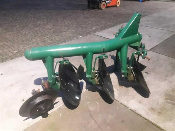 Grote foto schijfploeg agrarisch ploegen