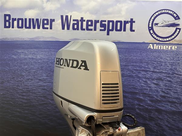 Grote foto honda 200 pk buitenboordmotor artnr 1692 gebruikt als nieuw watersport en boten buiten en binnenboordmotoren