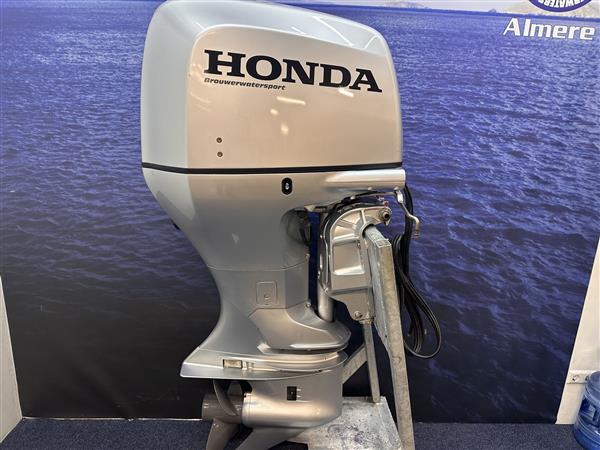 Grote foto honda 200 pk buitenboordmotor artnr 1692 gebruikt als nieuw watersport en boten buiten en binnenboordmotoren