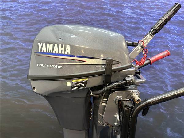 Grote foto yamaha 6 pk buitenboordmotor artnr 7534 gebruikt 2 cilinder watersport en boten buiten en binnenboordmotoren