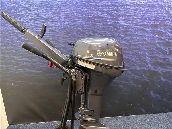 Grote foto yamaha 9.9 pk buitenboordmotor artnr 3425 hightrust watersport en boten buiten en binnenboordmotoren