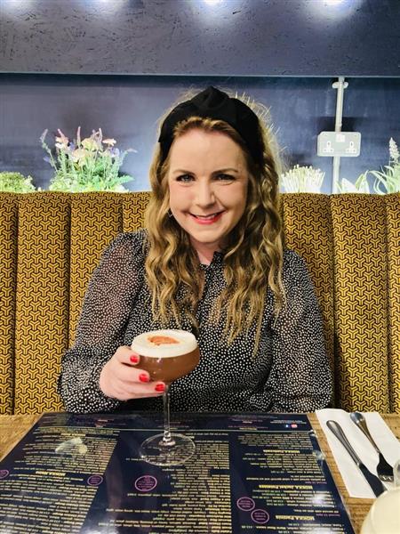 Grote foto op zoek naar een sprankje romantiek en avontuur erotiek vrouw zoekt mannelijke sekspartner
