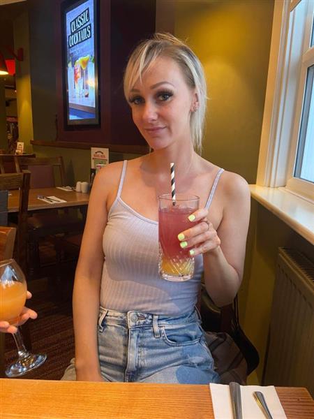 Grote foto leuke single meid zoekt spannend contact erotiek vrouw zoekt mannelijke sekspartner