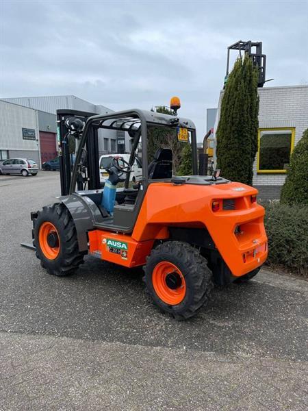 Grote foto ausa c 251 h x4 agrarisch heftrucks