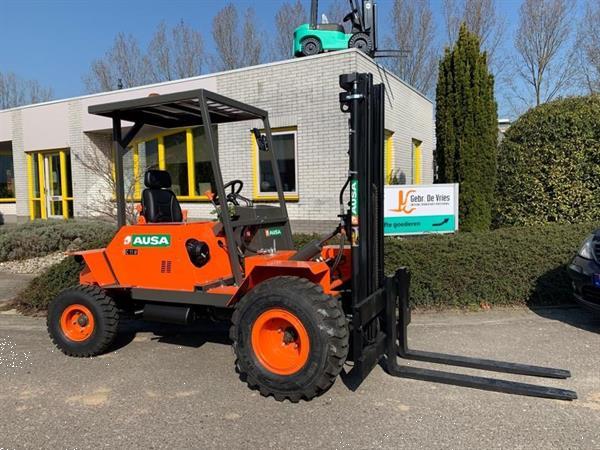 Grote foto ausa ruwterrein c 11 m agrarisch heftrucks