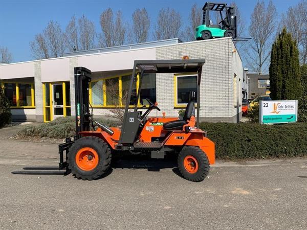 Grote foto ausa ruwterrein c 11 m agrarisch heftrucks