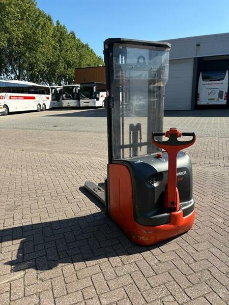 Grote foto diversen linde bt stapelaars l10 doe het zelf en verbouw hefwerktuigen