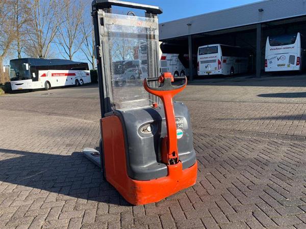 Grote foto diversen linde bt stapelaars l10 doe het zelf en verbouw hefwerktuigen