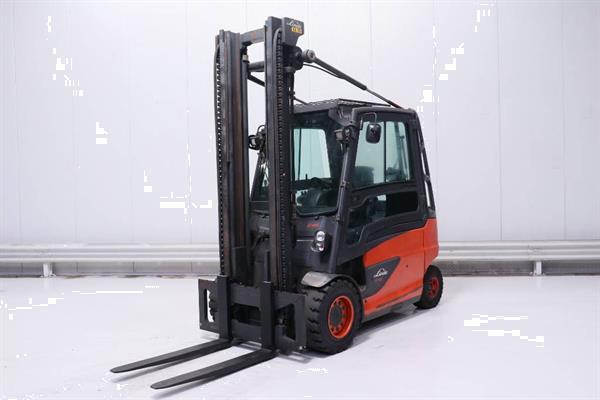 Grote foto linde e 45 agrarisch heftrucks