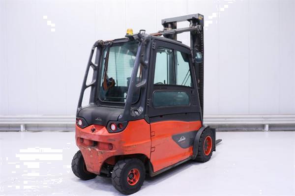Grote foto linde e 45 agrarisch heftrucks