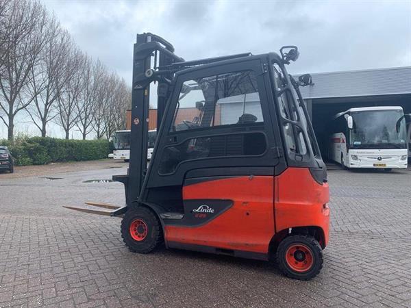 Grote foto linde e25 agrarisch heftrucks