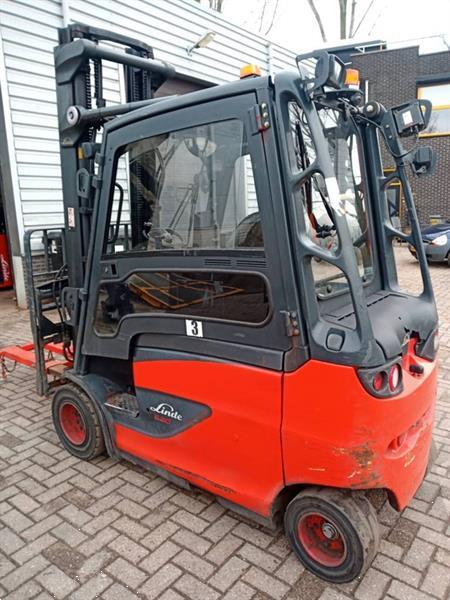 Grote foto linde e30hl 01 600 agrarisch heftrucks