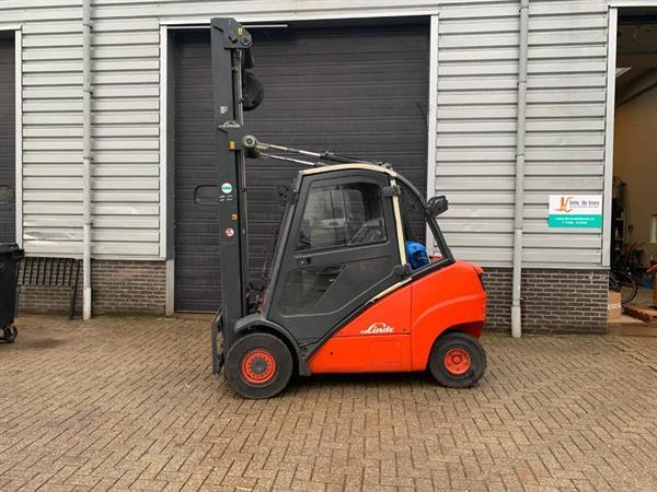 Grote foto linde h35t agrarisch heftrucks