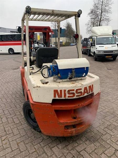 Grote foto nissan bf03 agrarisch heftrucks