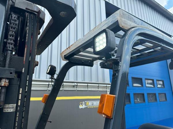 Grote foto vs 21748 elektrische triplex heftruck nissan freelift sideshift agrarisch heftrucks