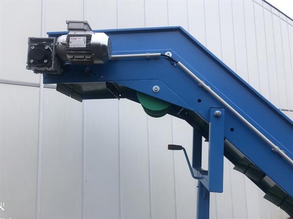 Grote foto v2900 k opvoerband doe het zelf en verbouw afvalverwerking