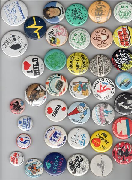 Grote foto buttons 137 x 5 5 cm 40 x 3 5 cm. 5 e 7 5 cm. verzamelen overige verzamelingen