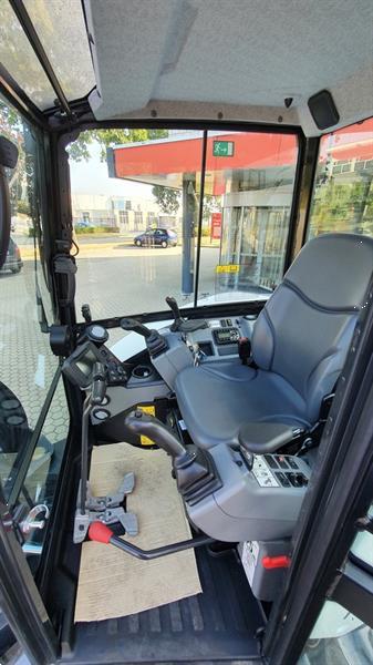 Grote foto bobcat e55z gratis hydraulische snelwissel en 3 bakken doe het zelf en verbouw kranen en graafmachines