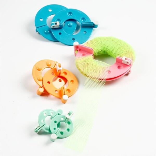 Grote foto pom pom maker d 3 5 8 5 cm 4 assorti diversen overige diversen
