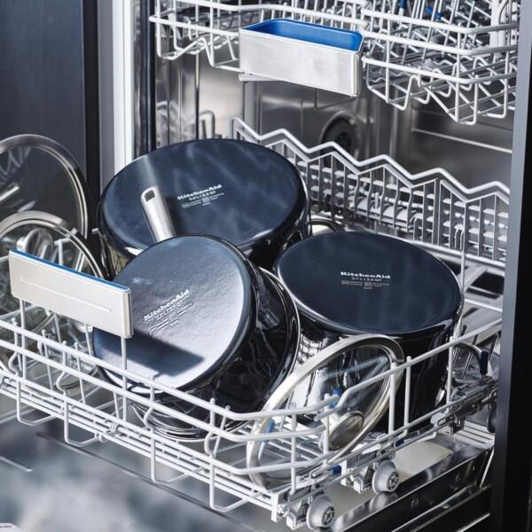 Grote foto kitchenaid steel core enamel kookpan 20 cm 3.7l black huis en inrichting kookgerei