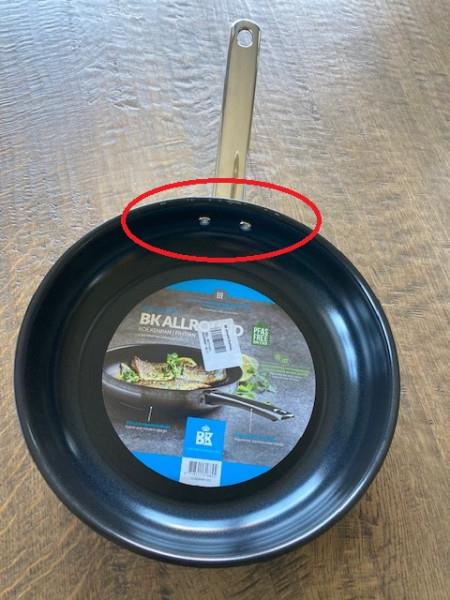 Grote foto bk allround koekenpan 24 cm pfas vrij rand wat beschadigd zie foto huis en inrichting kookgerei