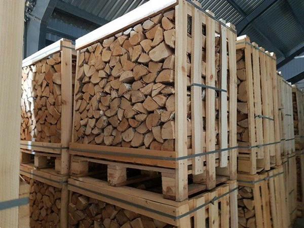 Grote foto haardhout kachelhout pelletkorrels aanmaakhout tuin en terras overige tuin en terras