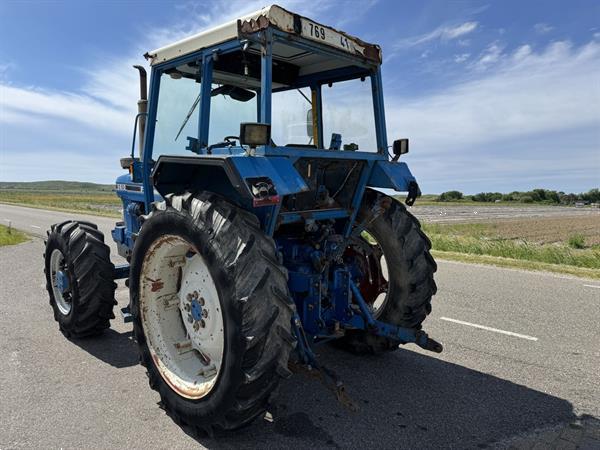 Grote foto ford 5610 4x4 agrarisch tractoren