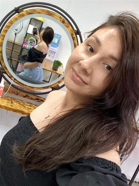 Grote foto op zoek naar een lieve alleenstaande man contacten en berichten vrouw zoekt man
