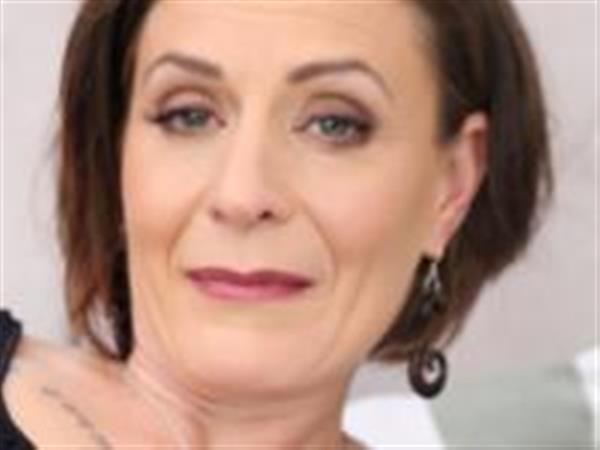 Grote foto oudere vrouw heeft nog heel wat te bieden erotiek vrouw zoekt man
