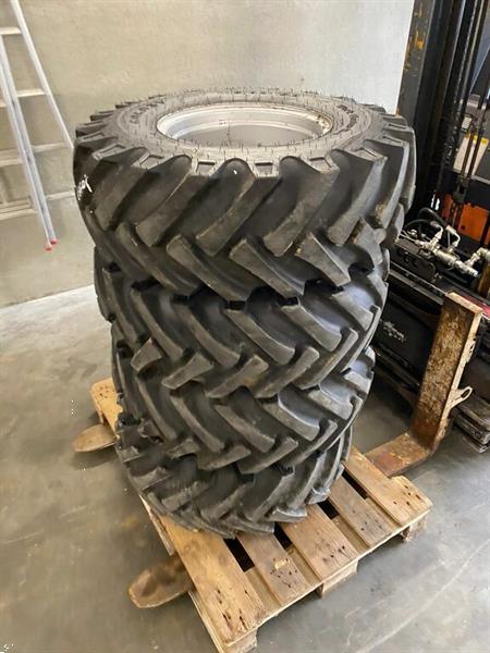 Grote foto mini schovel banden 11.5 80 r15.3 als nieuw giant schaffer agrarisch shovels