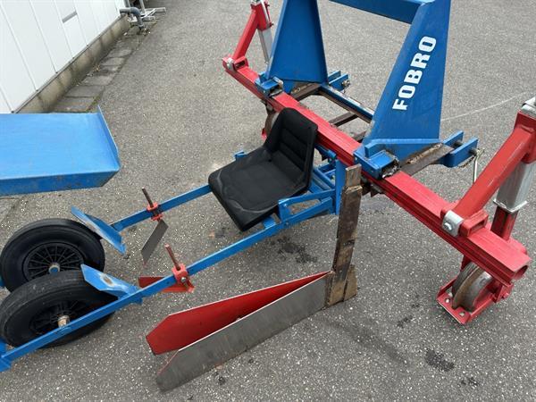 Grote foto b rtschi fobro plantmachine 1 rij agrarisch zaaimachines