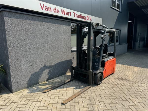 Grote foto heftruck linde e16 01 triplo 435 freelift sideshift elektrisch 2014 agrarisch heftrucks