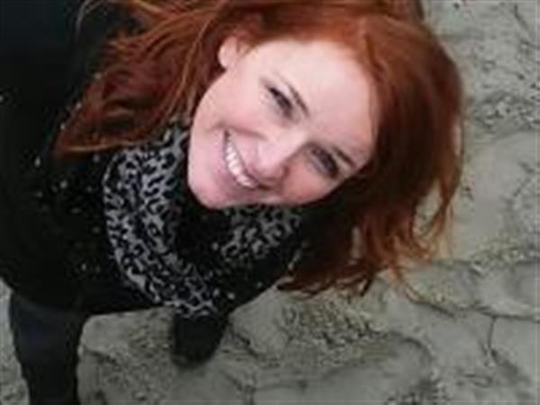 Grote foto op zoek naar vriendschap erotiek vrouw zoekt man