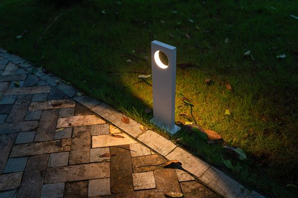 Grote foto moderne staande buitenlamp wit 50 cm ip65 incl. led garleds veronica tuin en terras verlichting
