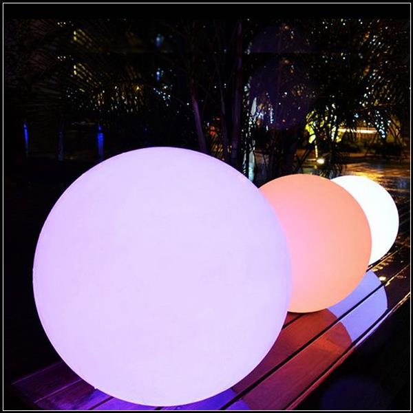 Grote foto oplaadbare bol 30 cm led rgb incl. afstandsbediening funnylights venonat tuinlamp tuin en terras verlichting