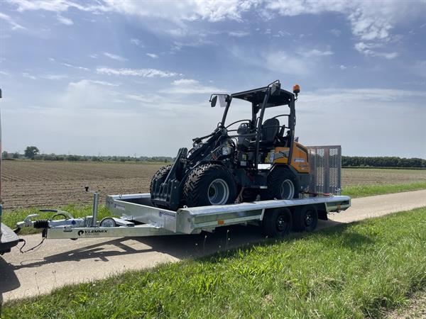 Grote foto vlemmix machinetransporter 3500 kg 400x180 2 x as 1800 kg nieuw agrarisch aanhangwagens