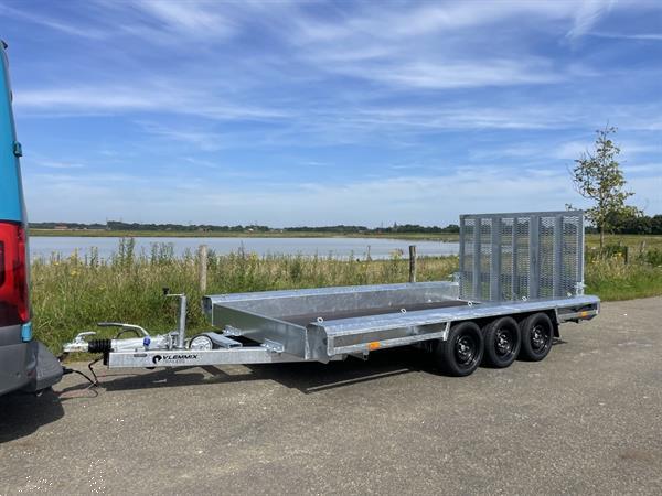 Grote foto vlemmix 3 assige machinetransporter 3500 kg 400x180 nieuw agrarisch aanhangwagens