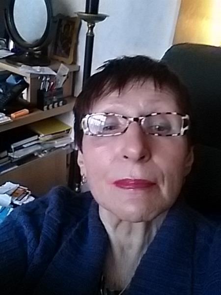 Grote foto vrouw 74 zoekt man voor vriendschaap en l relatie contacten en berichten vrouw zoekt man