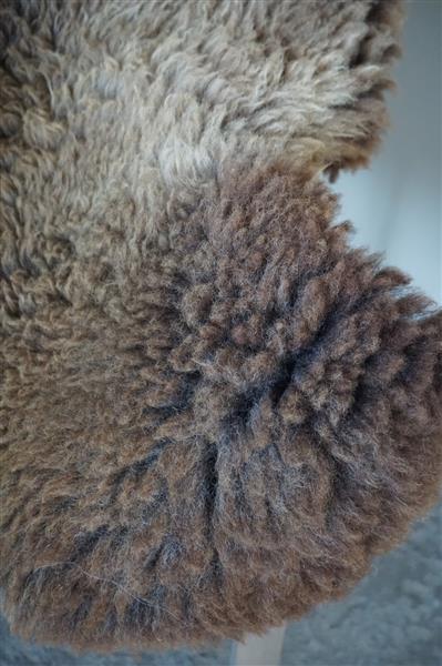 Grote foto schapenvacht bruin h95 x b75 cm huis en inrichting woningdecoratie