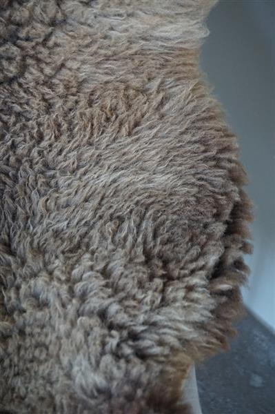 Grote foto schapenvacht bruin h95 x b75 cm huis en inrichting woningdecoratie