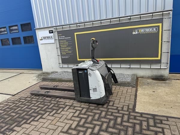 Grote foto vs 21765 elektrische meerijd palletwagen lepels 1600mm doe het zelf en verbouw hefwerktuigen