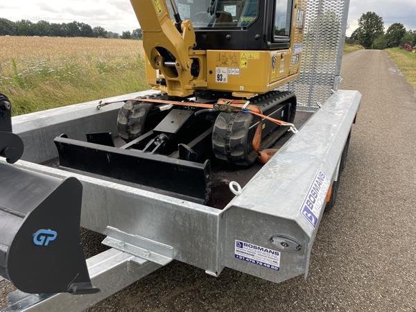 Grote foto vlemmix 2700 kg 300x150 2 assige machinetransporter nieuw agrarisch aanhangwagens