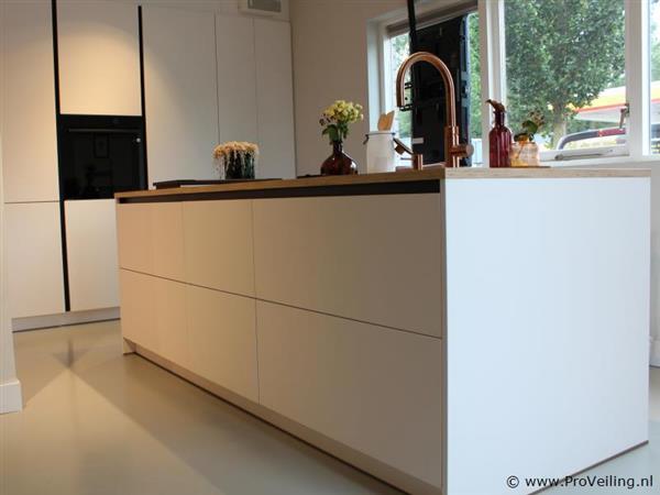 Grote foto online veiling artego eilandkeuken feel met apparatenwand huis en inrichting keukens