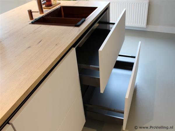 Grote foto online veiling artego eilandkeuken feel met apparatenwand huis en inrichting keukens