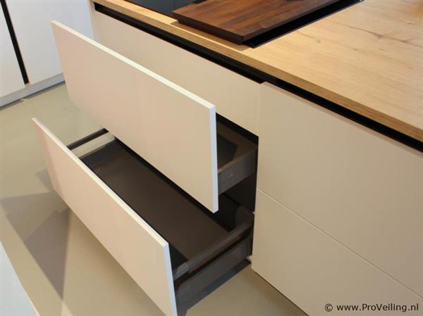 Grote foto online veiling artego eilandkeuken feel met apparatenwand huis en inrichting keukens
