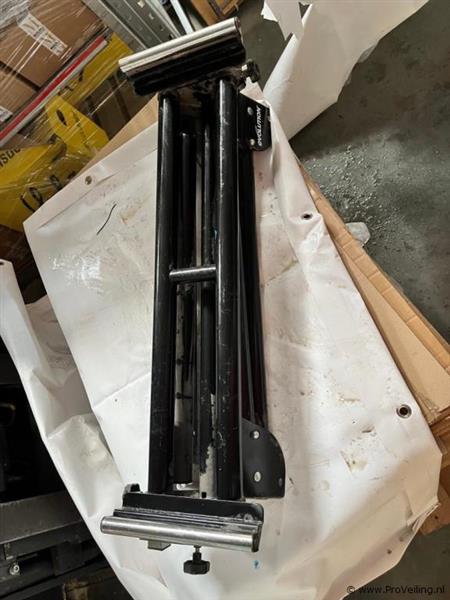 Grote foto online veiling evolution steun voor afkortzaag doe het zelf en verbouw gereedschappen en machines