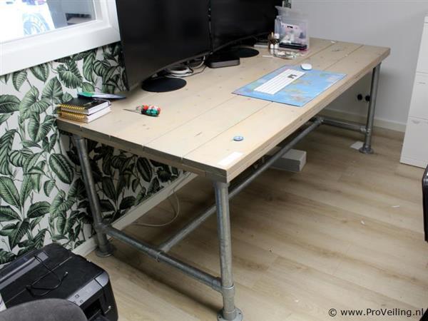 Grote foto online veiling bureau huis en inrichting stoelen
