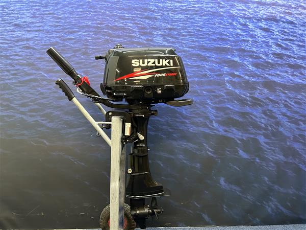 Grote foto suzuki 4 pk artnr. 0504 kortstaart watersport en boten buiten en binnenboordmotoren