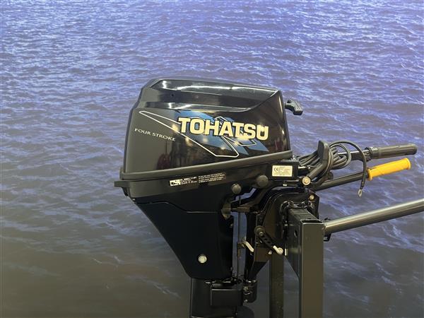 Grote foto tohatsu 9.8 buitenboordmotor artnr. 7976 langstaart 4 takt 2 watersport en boten buiten en binnenboordmotoren