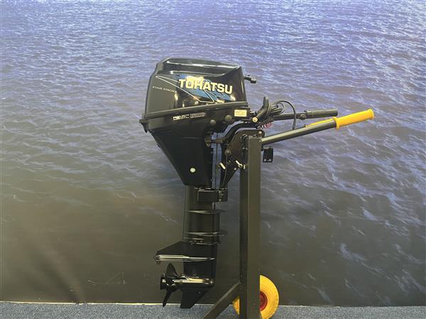 Grote foto tohatsu 9.8 buitenboordmotor artnr. 7976 langstaart 4 takt 2 watersport en boten buiten en binnenboordmotoren